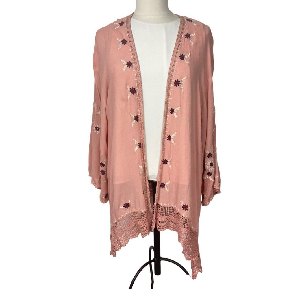 Alya Embroidered Open Kimono Wrap Small Peach Crochet Hem Cardigan Coverup